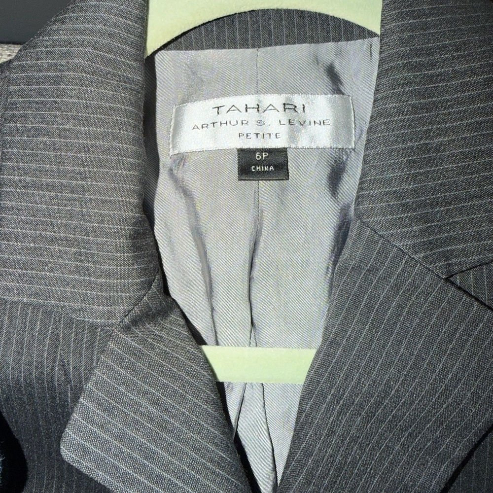 Tahari Gray Pinstripe Suit/Skirt Blazer Set - Picture 8 of 8